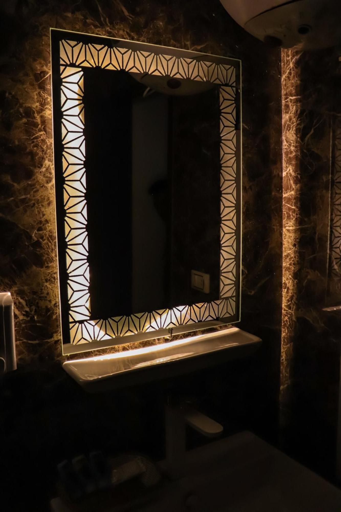 Golden Pyramids Inn Kafrat al Jabal Exterior photo